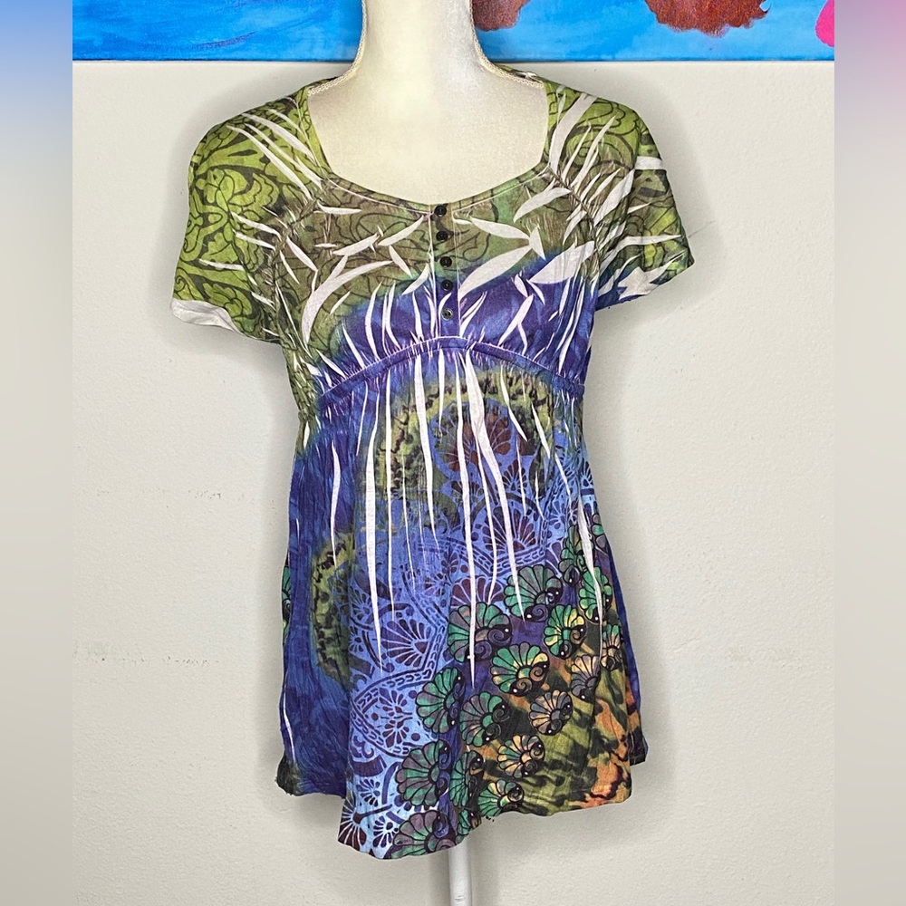 🌸 Green Boho Woman’s Shirt